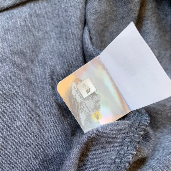 The North Face Women’s Short Sleeve Half Dome Tee - Picture 3 of 4